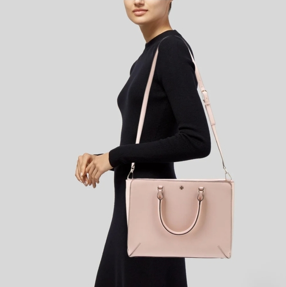 Tory Burch Handbags - Tory Burch Robinson Bag in Pale Pink